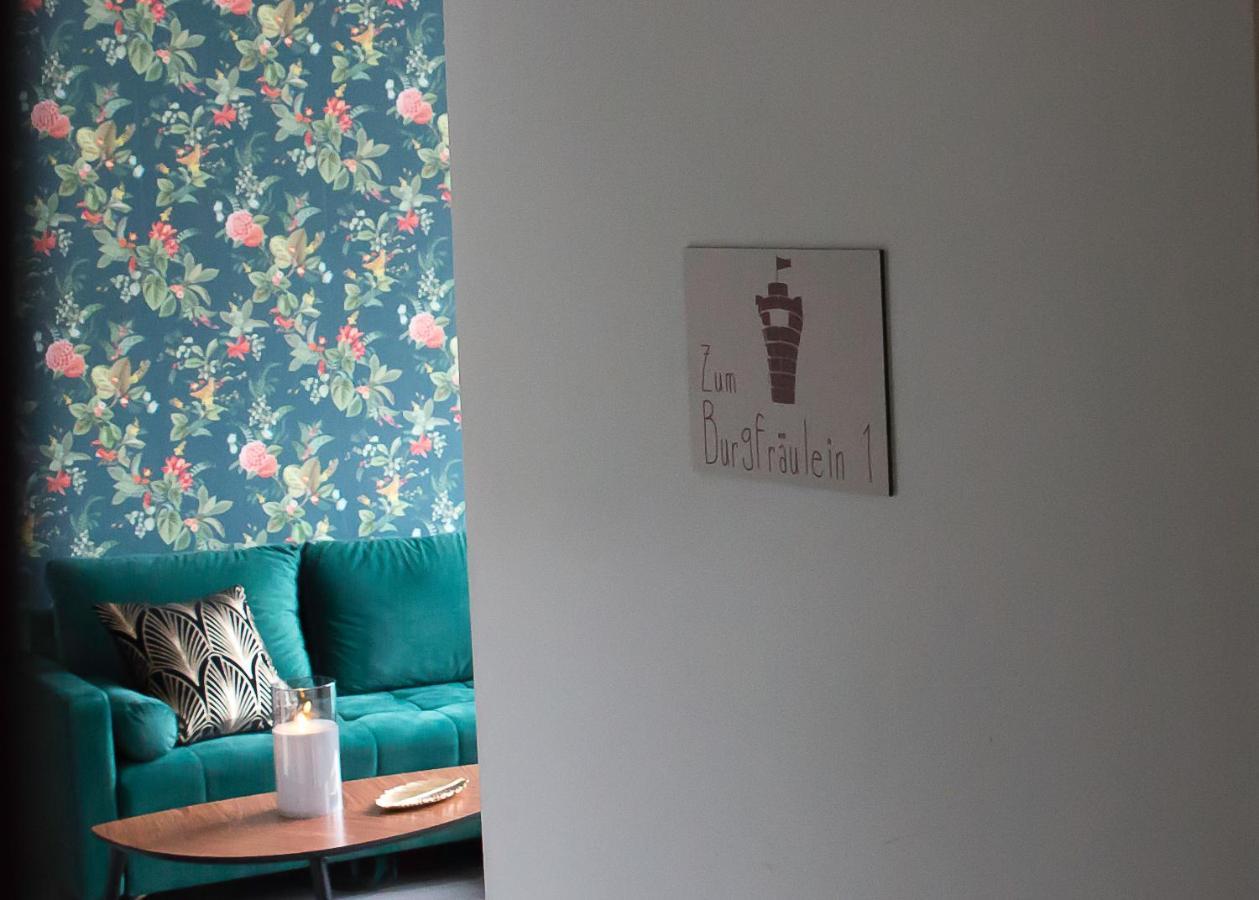 Zum Burgfraulein - Studio Mit Blick Auf Die Burg Burg Reuland Bagian luar foto