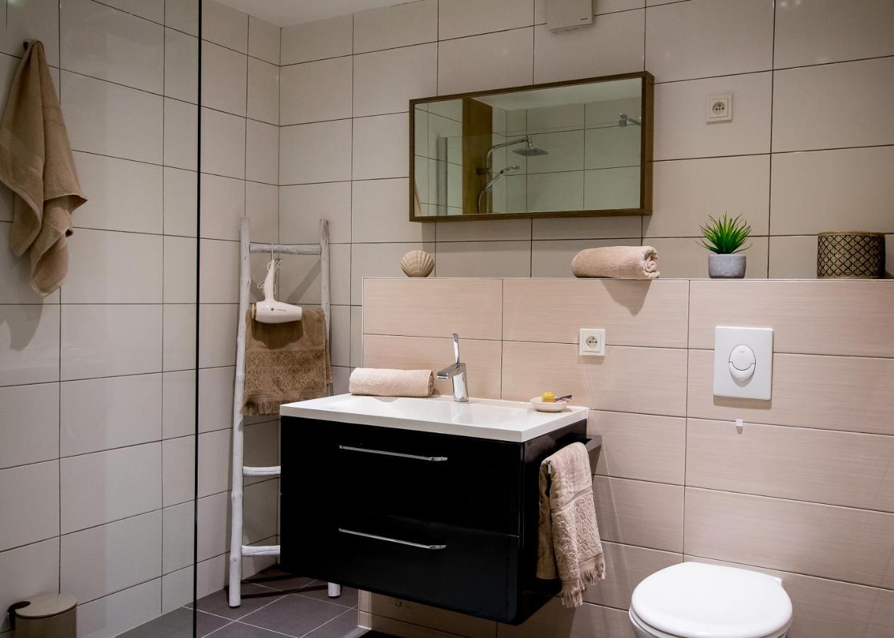 Zum Burgfraulein - Studio Mit Blick Auf Die Burg Burg Reuland Bagian luar foto